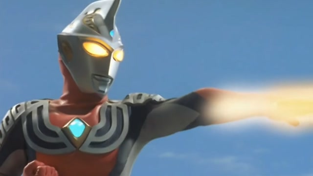 高斯杰斯提斯:女性人间体变成"男奥特曼"?杰斯提斯奥特曼 变身!