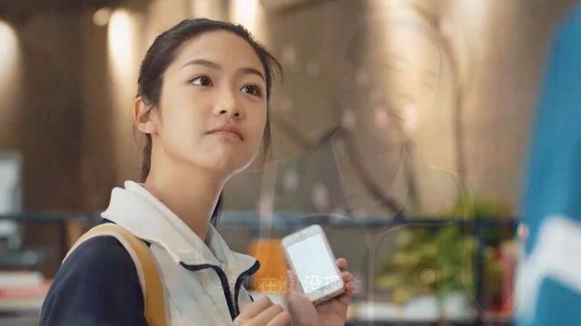 夏林希为了追校服钱,把自己都给搭进去了.