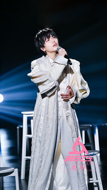 第三次大考直拍:叶禹含《白》