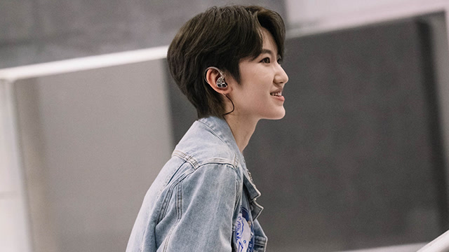 朱恒锐宿舍专场弹舌秀,还有摩托车口技大放送