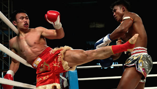 周志鹏血战播求,致其额头出血,最终虽惜败播求却让众人敬佩!