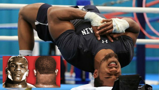 泰森秒杀当今重量级拳王