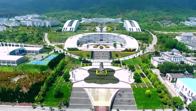 大理大学2017届临床医学院毕业视频