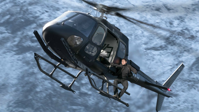 阿汤哥徒手扒飞机《碟中谍6:全面瓦解》首支预告太猛了