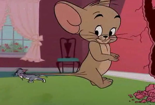 猫和老鼠:杰瑞喝了自制药水变成巨人,把汤姆吓傻了