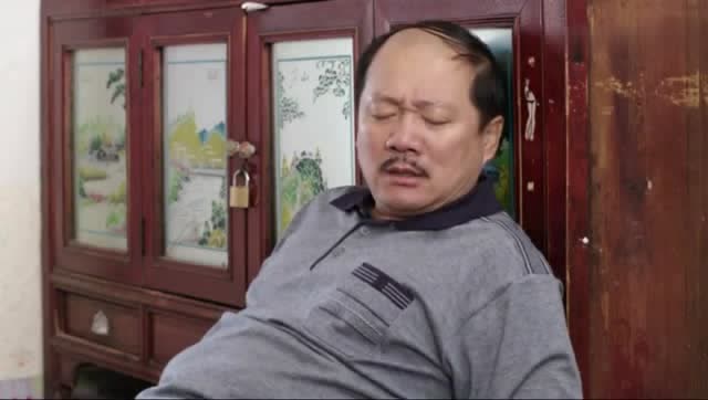 《乡村爱情10》谢广坤装病骗小蒙,一天天的闲着太难受,不停搞事情