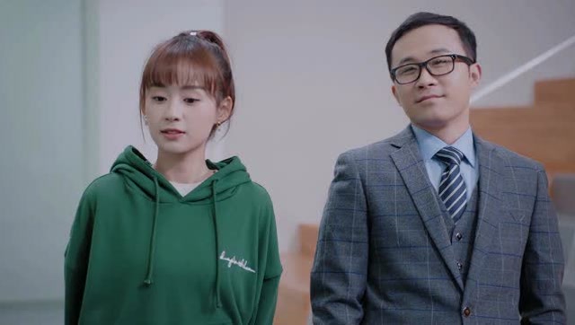 《鲜肉老师》:奥数社长杨乐乐,街舞社长王晓兵两人互怼