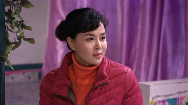 木兰妈妈:春桃看着眼前的田野想自己的儿子
