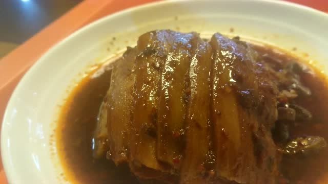 兰州均家滩段记卤肉家的特色小吃——麻辣肉