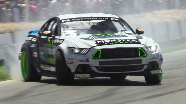 900马力的福特野马rtr,漂移,烧胎,飙车