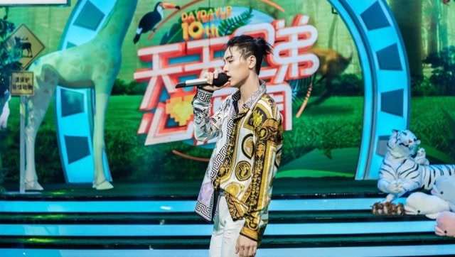 王子异王一博同台battle,练习生vs导师火药味十足