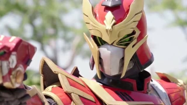 《精诚的心群英传奇》传奇英雄为美女强出头,不料美女竟是黑灵主