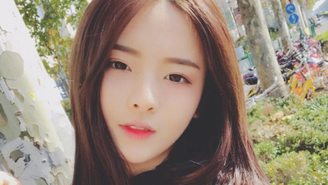 《创造101》:杨超越以前是快手主播吗 旧照曝光出道前竟然是这样?