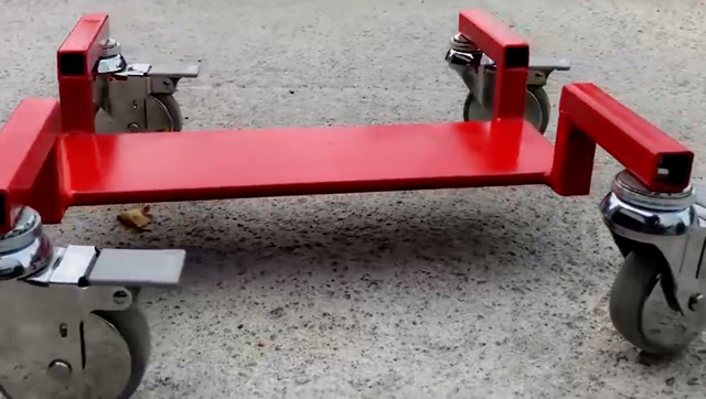 小伙自制一台装载用小推车,结实又耐用,你给打多少分?