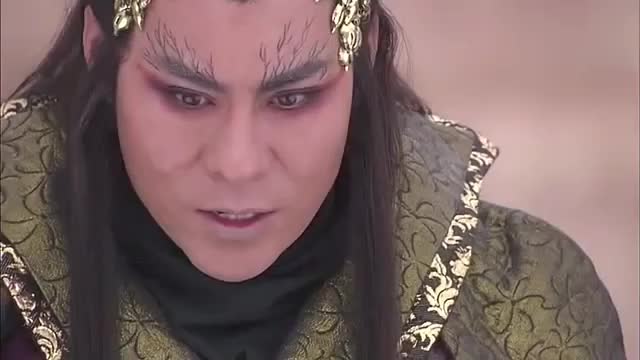 活佛济公天蚕魔君惨遭众妖杀害被打回原形活该