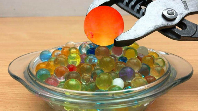 海洋球泡水算什么,现在都有泡沫球泡水,只不过水质可以和恒河一拼