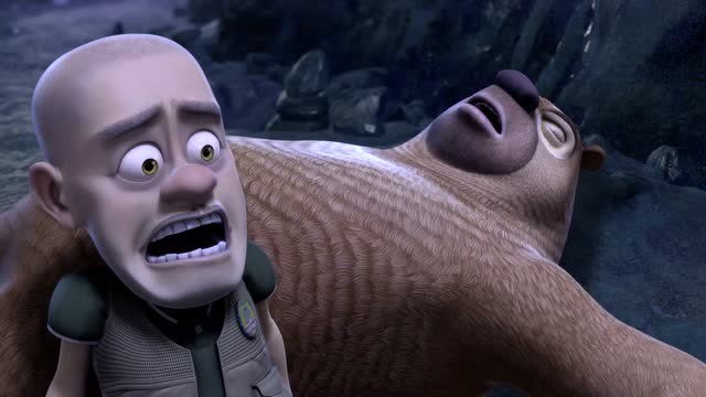 熊出没:光头强和大马猴也坠入洞穴,这下大家都分散了