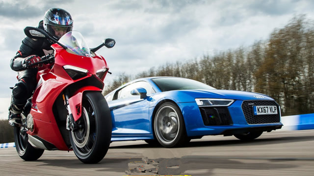 奥迪r8对战自家最速机车