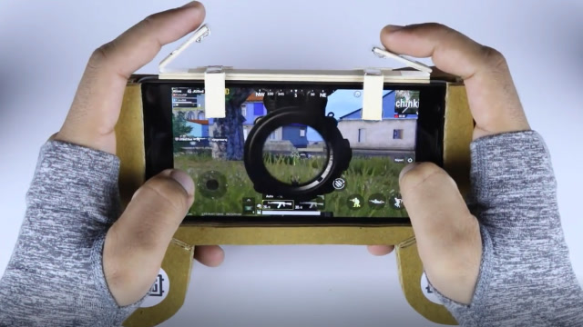 自制绝地求生刺激战场手游吃鸡神器,网友们:我再也不是猪队友了!