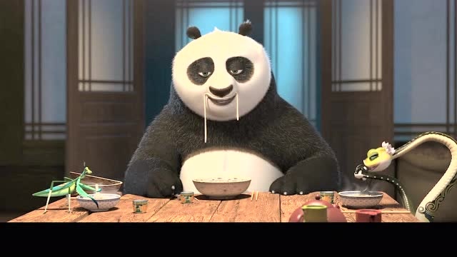 功夫熊猫:肥波给五杰做了面条吃,并和他们开玩笑