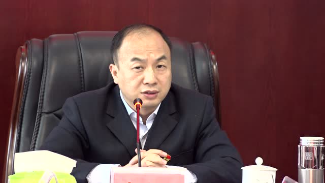 4李小军主持召开中共安仁县委常委会2019年第