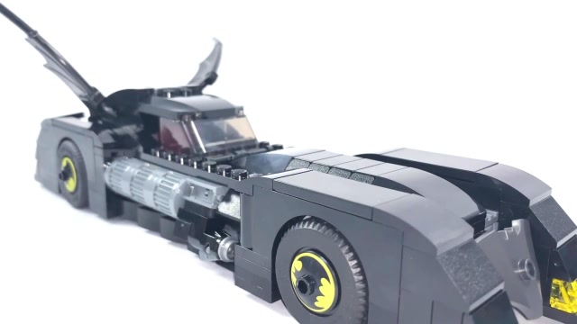 乐高积木蝙蝠侠76119,蝙蝠车追捕小丑