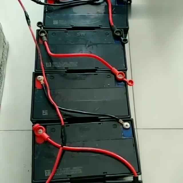 这些你见过吗,6块电池的串联方法,你们觉得方法对吗?