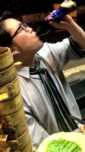 浪胃仙恭喜浪老师成为代言人喝可乐不打嗝你是魔鬼吗