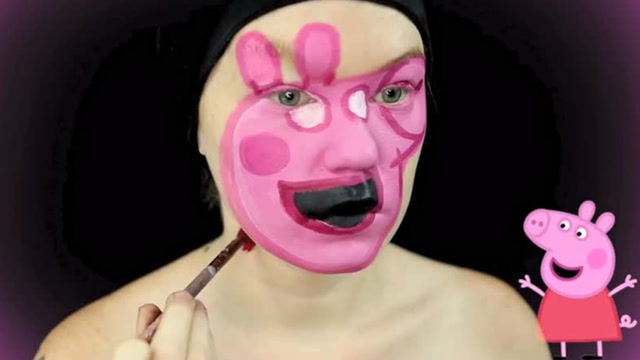 彩妆达人化小猪佩奇仿妆,完美还原二次元角色,创意满满!