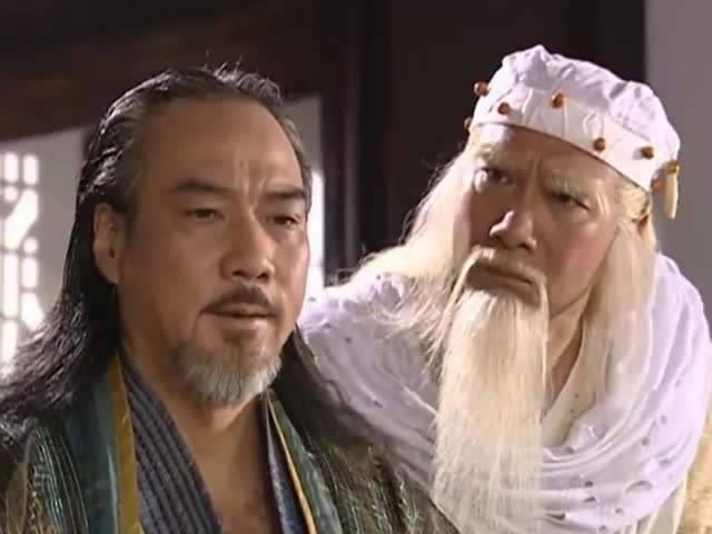 水月洞天:童心带尹仲到龙泽山庄,让隐修给主人看病