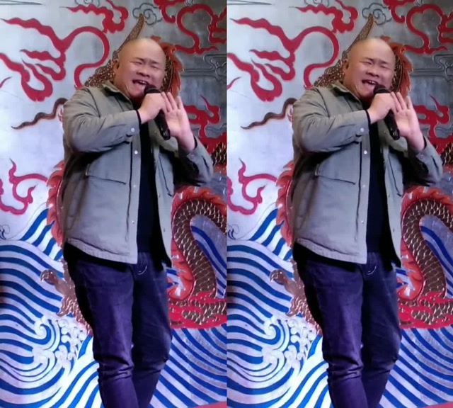 王二震唱秦雪梅反串真是一绝