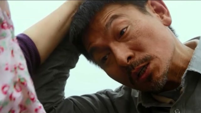 失孤刘德华被群演大妈连扇十几个巴掌主角居然全部零片酬出演