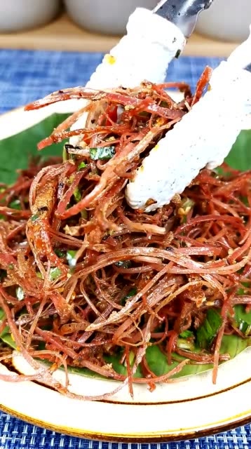 柠檬干巴这样做,好吃到不想放筷子!