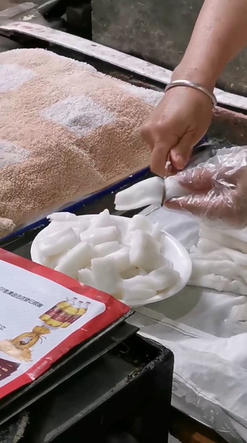 假期余额不足啦,赶到山城永安,吃一份古早味的叉叉粿