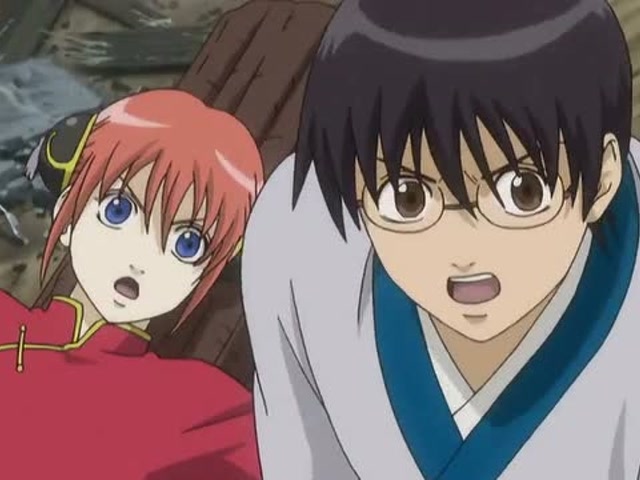 银魂:高杉将伊丽莎白切成两半,没想到里面出来的是假发