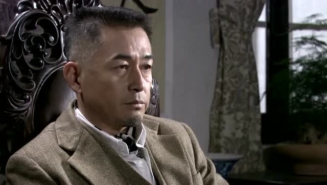 大宅门:田子行看到报纸很是诧异,原来竟是手下办事不利,这下可又麻烦