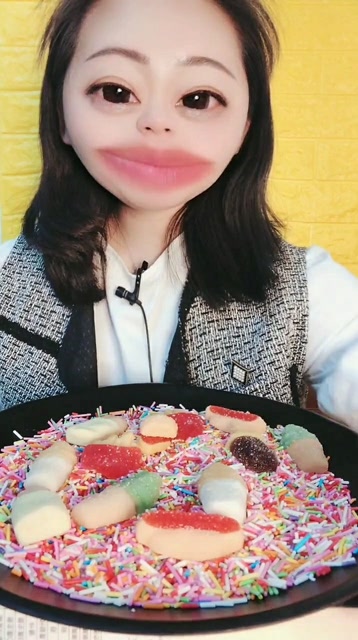 今天是大嘴来吃糖,小女生的最爱