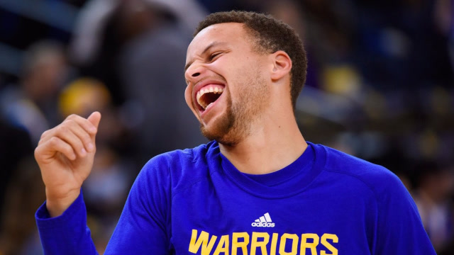 今日份快乐源泉!库里生涯逗比搞怪瞬间合集