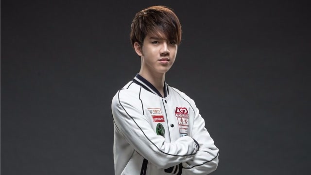 英雄联盟:"辅助之王"pyl退役,回顾pyl职业生涯精彩操作top5