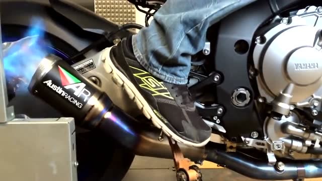 雅马哈r1 2015 austin racing gp1r标牌排气