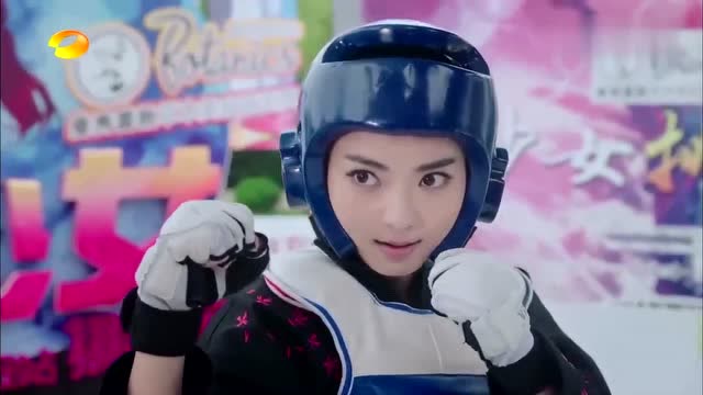 旋风少女:加藤银百合的招式太厉害了,这下百草可麻烦了!