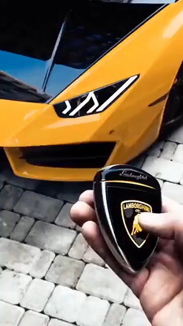 爱拍法拉泰:见过可以设置颜色的车吗