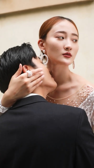 苗苗和史蒂文太甜了吧