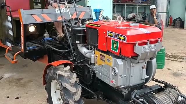 越南农民顶配版拖拉机,中国产柴油机就是不一样,动力真强