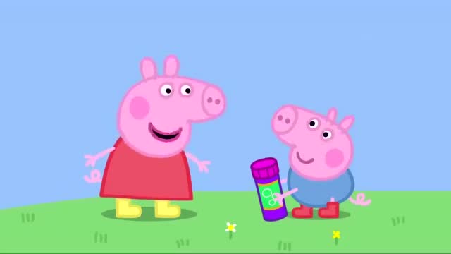 小猪佩奇:佩奇真是熊孩子,喝水还吐泡泡,真是吵死人了!