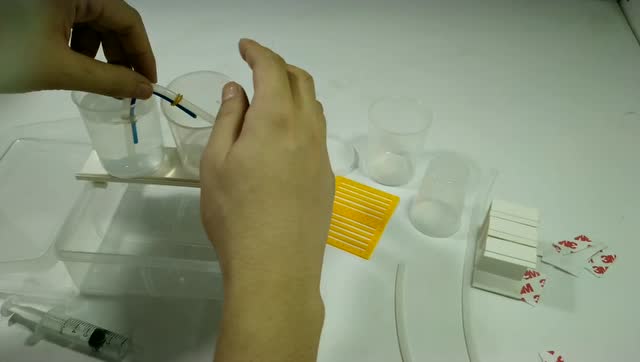 虹吸现象实验1(虹吸管)