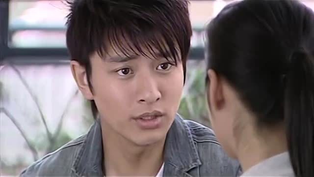 雪在烧罗一闻杰花园休息罗一因家中之事感慨万千闻杰趁机求婚