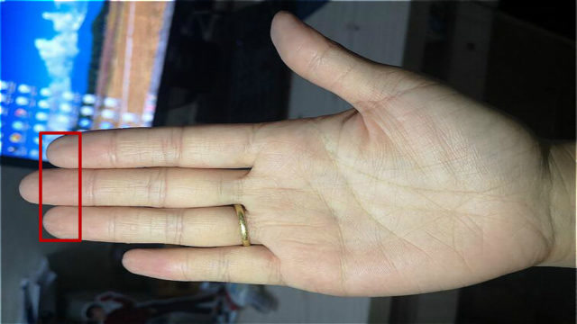 不缺桃花的女人手相,异性缘烂桃花特别旺,属实的万人迷!