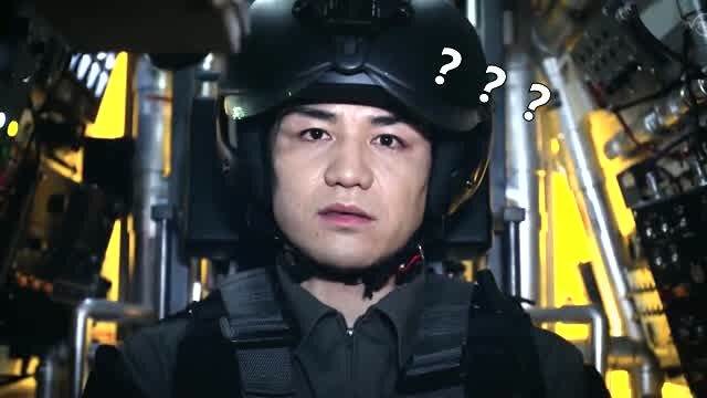 岩田荣庆:你在质疑一个皮套演员的战斗力!