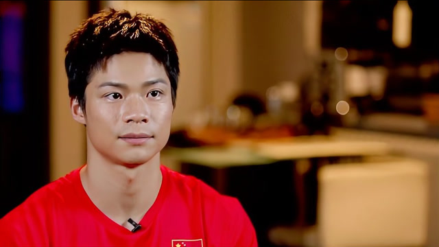 苏炳添以为自己永远无法突破10秒!谁料换脚的决定,改变他一生